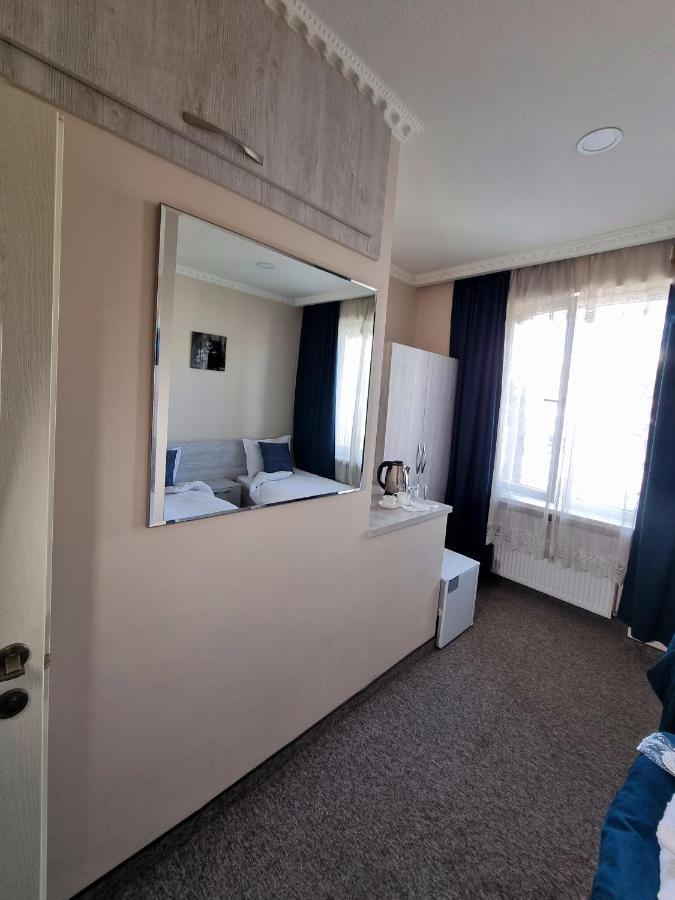Rail Hotel Tbilisi Exteriör bild